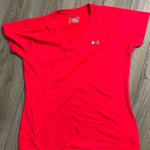 Under Armour Semi-Fitted Tee
